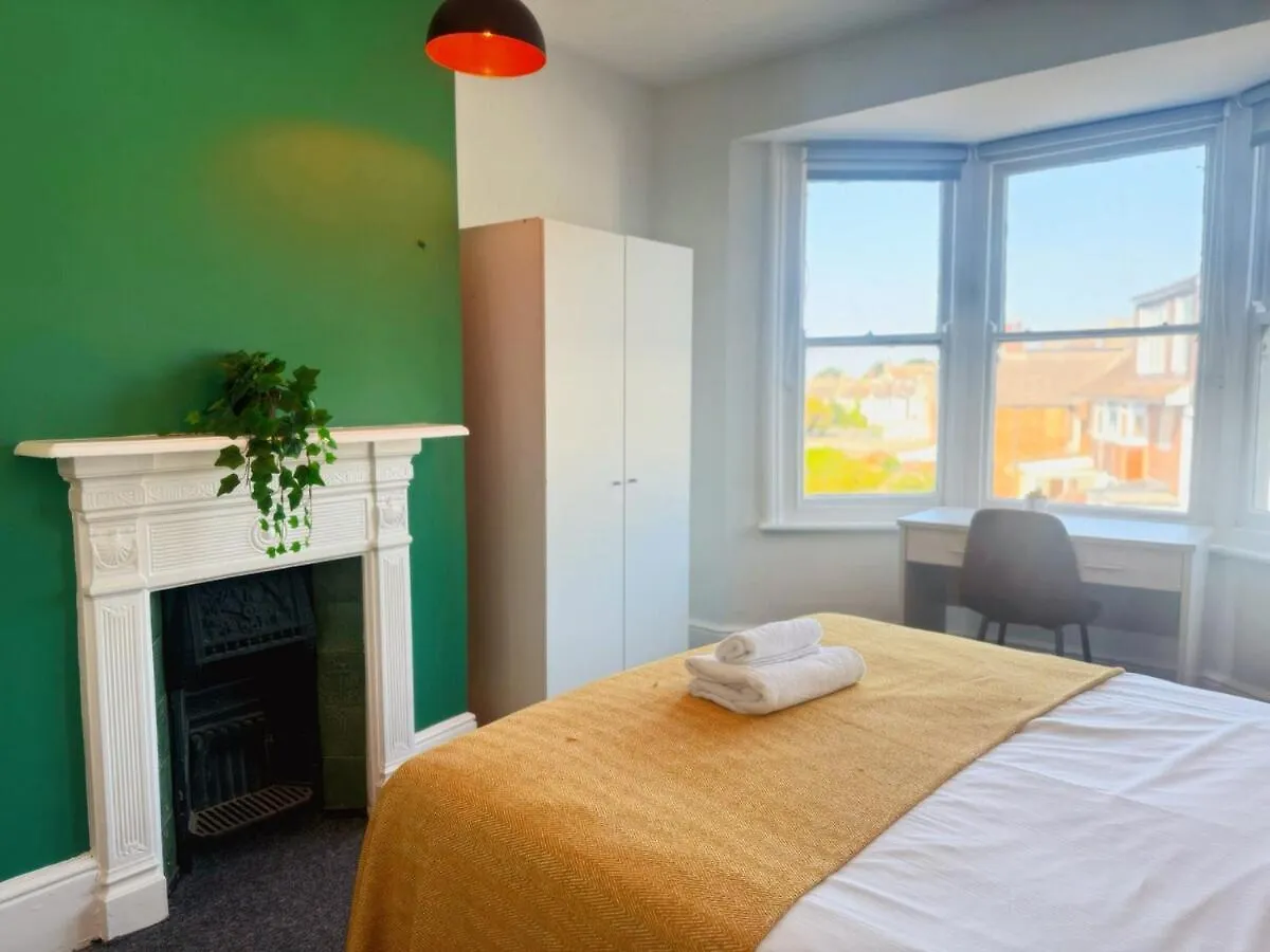브라이턴 Portslade Station House 아파트 0*,  영국